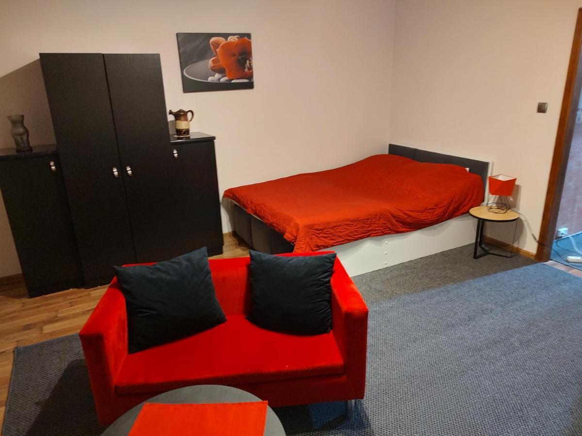 Apartament Sloneczny Konin  Exteriör bild
